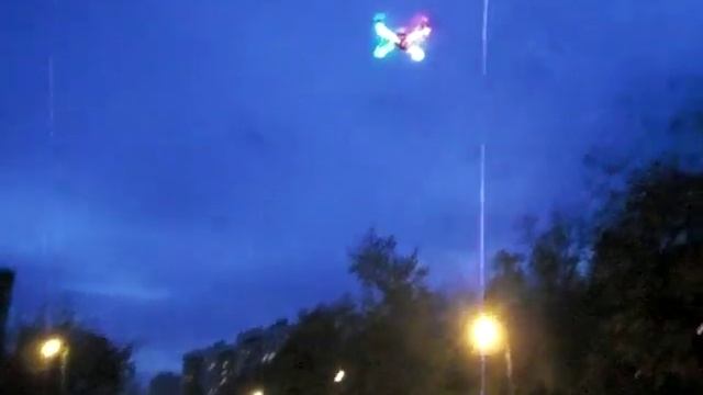 Mikrokopter (UFO) Первый ночной полет смотреть онлайн