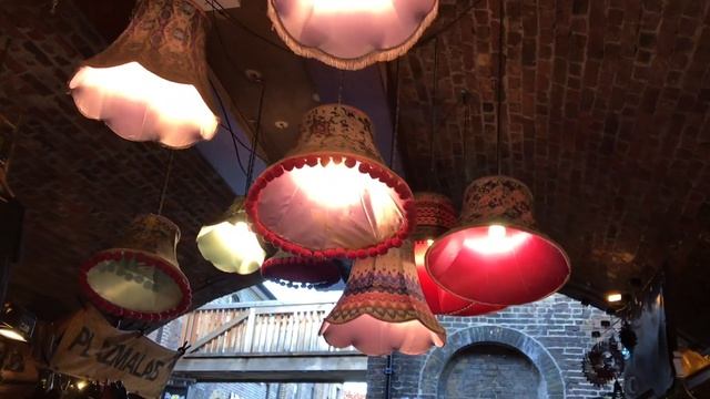 LONDON VLOG & ART HAUL- First time in LONDON! - Camden Markets - Art Galleries and COFFEE смотреть онлайн