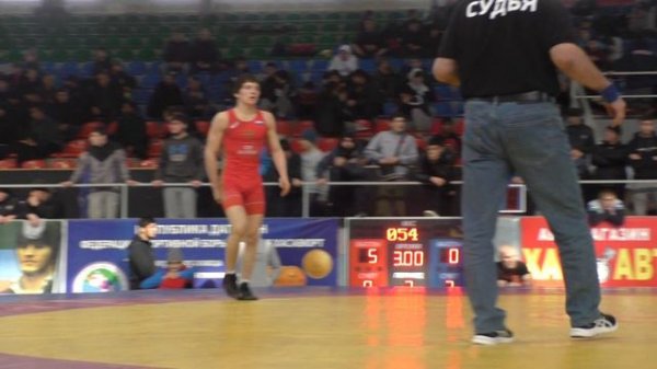 Умаров Умар (Махачкала) - Хозаев Расул (Хасавюрт)