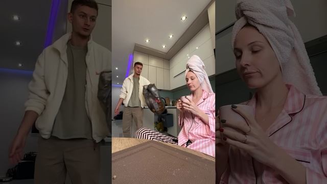 Моя жена красит ногти чтобы не путь посуду? но теперь она чинит машину ?