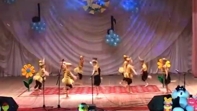 "Пчёлки" танец. смотреть онлайн