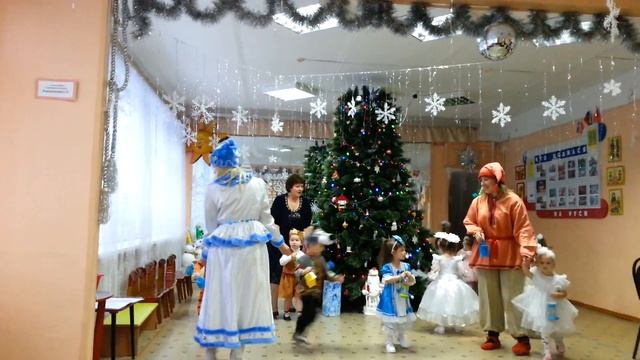 Группа раннего возраста "Березка" Новый год 2018 смотреть онлайн