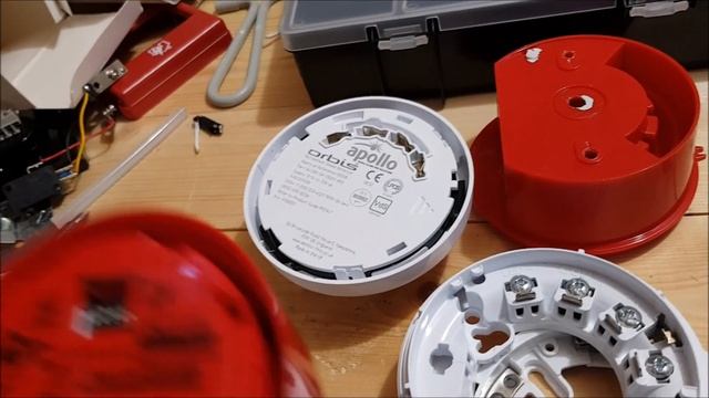 Apollo Orbis Multisensor installation | Jm Fire Alarms 2020 смотреть онлайн