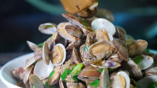 爺爺生病好多了，媳婦心情好，今天又煮好吃的 | My Kid's Favorite Food! Quick And Easy Shells Recipe