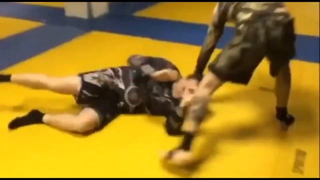 5 спаррингов подряд по 5 видам спорта ( бокс кикбоксинг саньда борьба мма ) смотреть онлайн