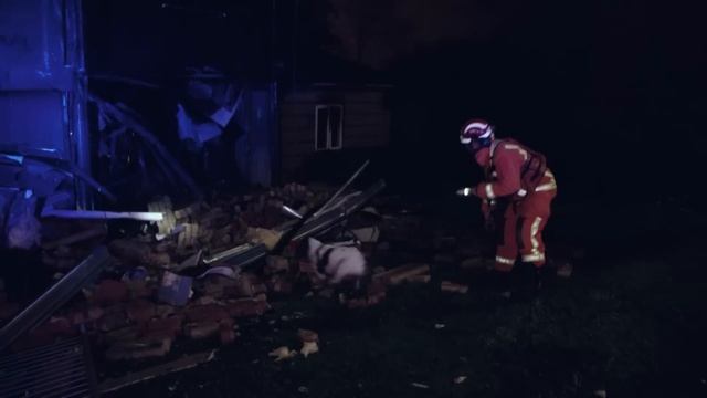 UK Firefighters recall tackling the most dangerous blaze in over 50 years смотреть онлайн