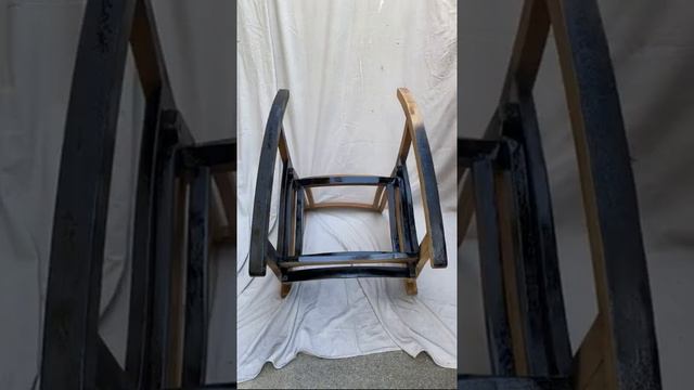 Fixed my favorite chair 晴 ...#foryoupage #diyhome #paintitblack #diychair #recycled... смотреть онлайн
