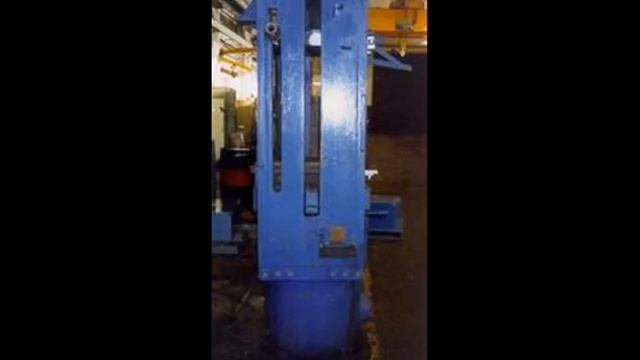 24 in. x 24 in. French Oil 390 Ton Slab Side Press # 1926-3 смотреть онлайн