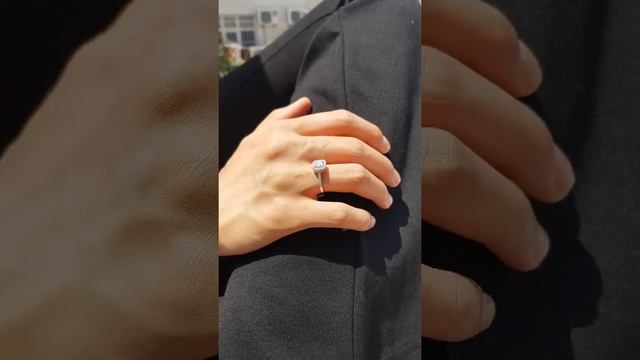 0,35 Karat Baget Pırlanta Yüzük смотреть онлайн