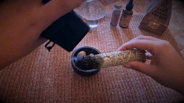 ✨CREA TU ORÁCULO MÁGICO ✨|| Adivinación a través de los objetos ? смотреть онлайн