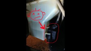 Hyundai Getz.Замена моторчика-помпы, бачка стекло омывателя