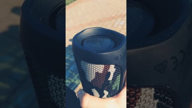 жосткий бас тест на блютуз колонке jbl flip 4 волны на пасивках иза освещения смотреть онлайн