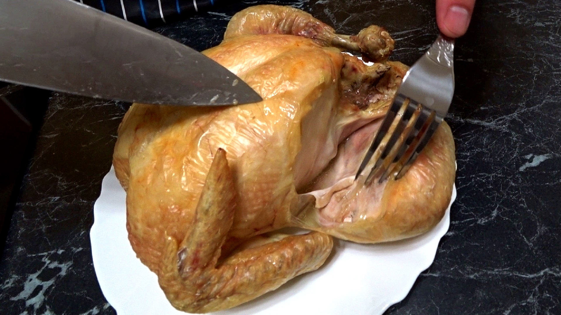 Ленивая курица. КУРИЦА НА СОЛИ запеченная в духовке ЦЕЛИКОМ. Курица рецепт. смотреть онлайн