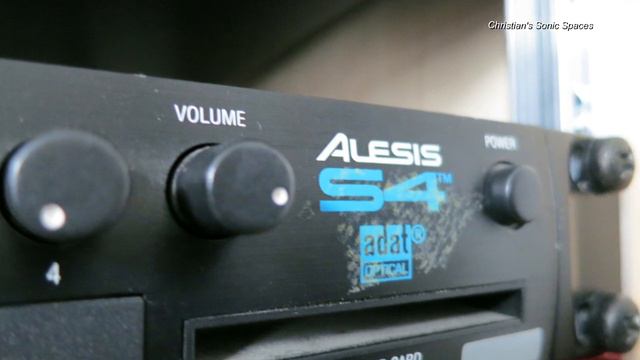 Best Ambient Synth Shootout #95: Alesis S4 QuadraSynth - Song 1 смотреть онлайн