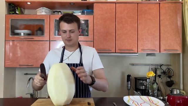 КАК БЫСТРО ПОРЕЗАТЬ ДЫНЮ #лайфхак смотреть онлайн