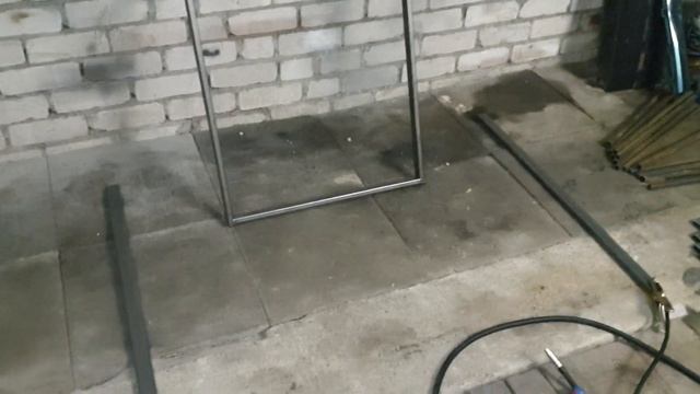 подмости строительные а может и стол кому что, своими руками. смотреть онлайн