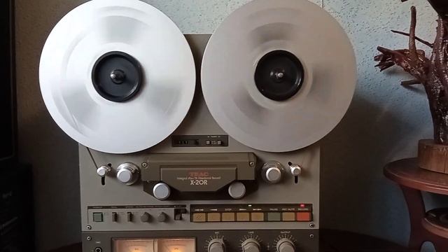 Катушечный магнитофон teac X-20R смотреть онлайн