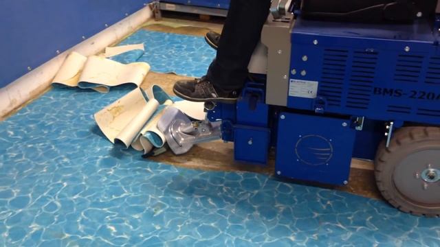 Floor Stripper | The Blastrac BMS-220ADB (ride-on unit) смотреть онлайн