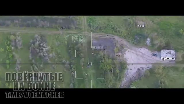 305 Lancet drone destroyed enemy howitzer M777 смотреть онлайн