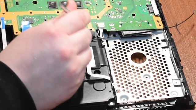 Чистка Ps4 Slim CUH 2208B в домашних условиях смотреть онлайн