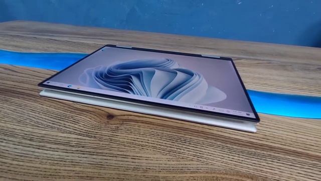 Ноутбук - трансформер Dell XPS 9310 2 in 1 смотреть онлайн