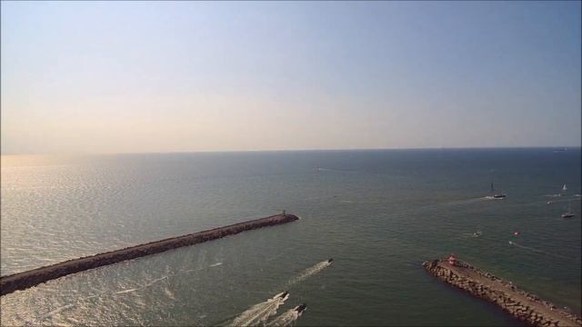 My Movie 15 06 2023 Volvo Ocean Race Scheveningen haven, DRONE NEEMT DE KUIERLATTEN . смотреть онлайн