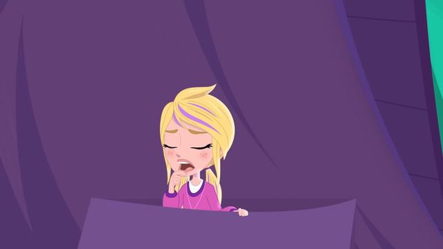 @PollyPocket & Friends Face A Rainbow Ball Fashion Mystery?! 🔎 | Themepark Adventures Ep 2