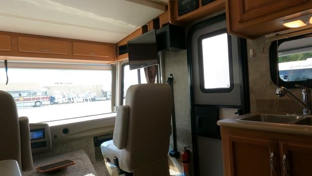 SOLD! 2015 Fleetwood Storm 28MS Class A Gas, 58K Miles, 362HP, Nice RV, 28.8 ft. Sleeps 6, $59,900 смотреть онлайн
