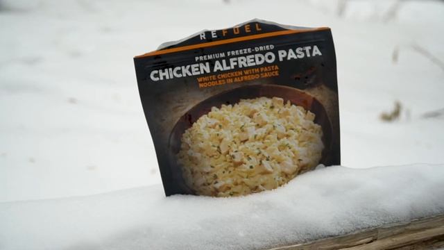 Peak Refuel Backpacking Meals Review | My Favorite Freeze Dried Meals смотреть онлайн