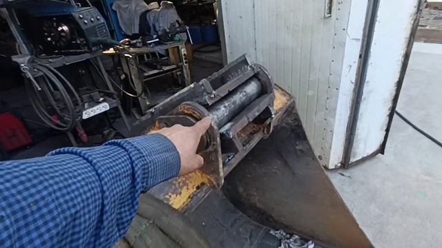 Самодельный Quick Coupler для экскаватора. Часть 2.