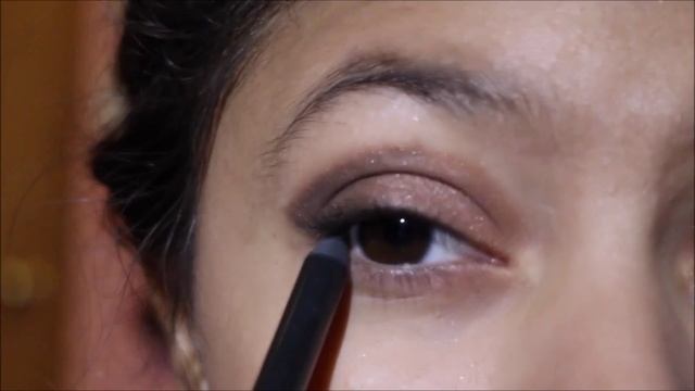 Holiday Makeup Tutorial смотреть онлайн