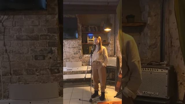 Стихотворение Марины Цветаевой «Мне нравится, что вы больны не мной...» смотреть онлайн