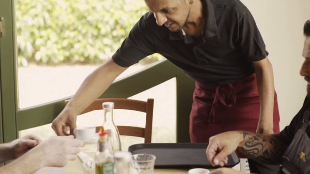 VGV VILLAGE - ITA смотреть онлайн