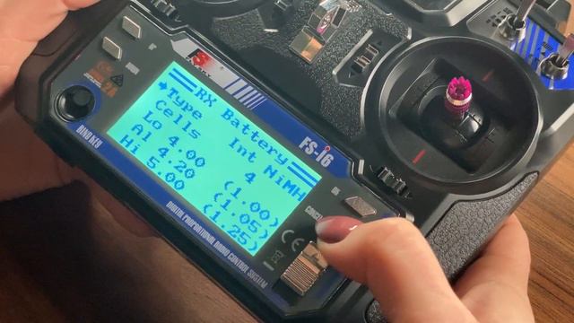 Настройка пульта перед подключением автопилота RUNFERRY смотреть онлайн
