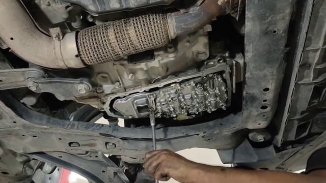 How to change automatic transmission fluid of Nissan X-Trail смотреть онлайн