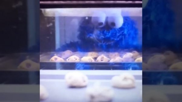 Cookie Monster and Siri -Behing The Scenes iphone 6S Timer