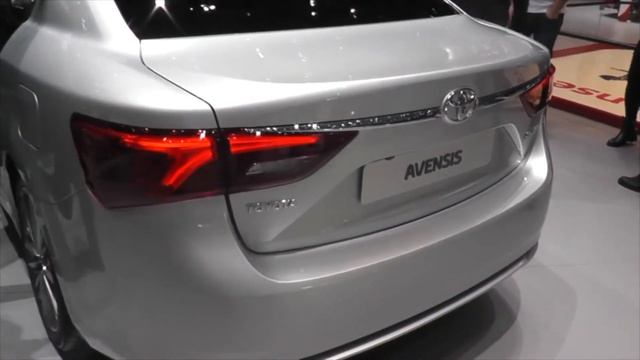 2017 Skoda Octavia vs. 2017 Toyota Avensis смотреть онлайн