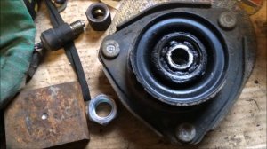 Устранение стука передней подвески RAV4 второго поколения