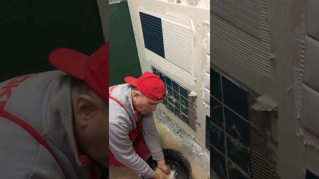 Замывка швов плитки