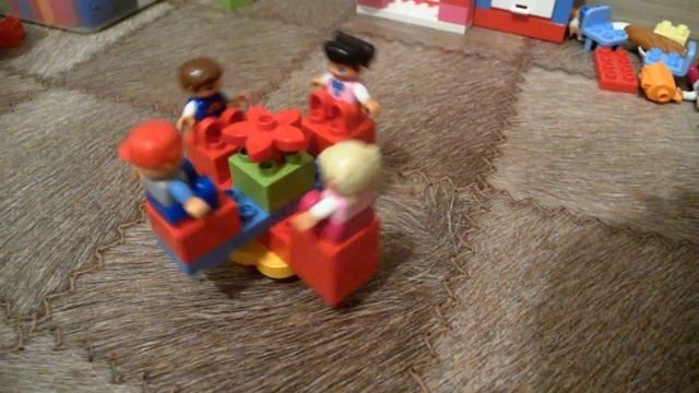 карусель из Lego Duplo смотреть онлайн