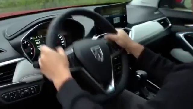 GIIAS 2018 WULING Review BAOJUN 530 DAN BAOJUN 360 Rival Terberat Pajero Dan Expander Face List