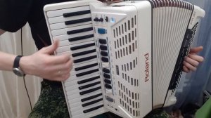 У Солдата Выходной на Аккордеоне_ Аккордеонист Баянист.mp4