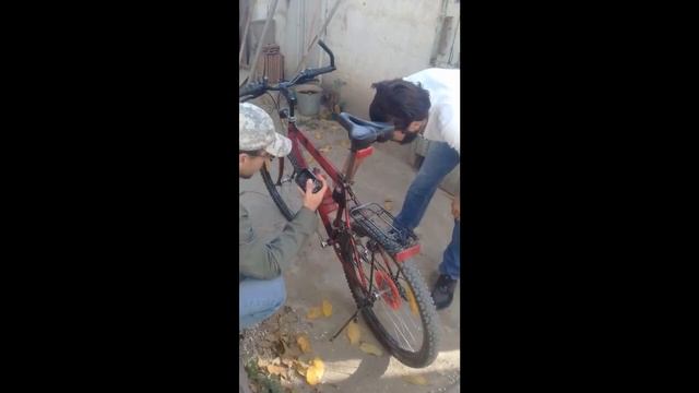 Вело сигнализация из Китая тест, обзор из китая Bicycle alarm system Check, Test, Review from chin смотреть онлайн