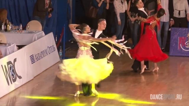 Брянцев Максим - Зайцева Мария, Final English Waltz смотреть онлайн