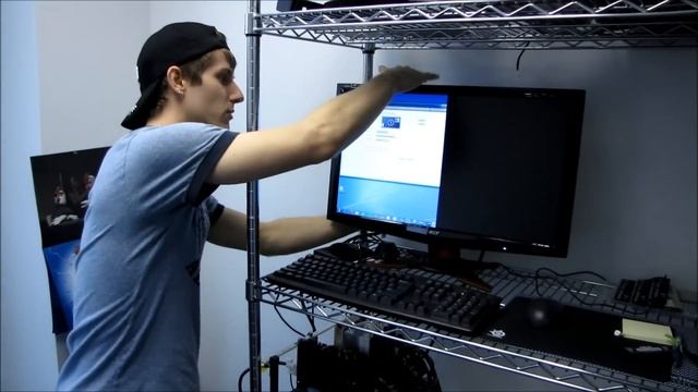 Troubleshooting Tips: Weird Monitor Error Half Black Screen Linus Tech Tips смотреть онлайн