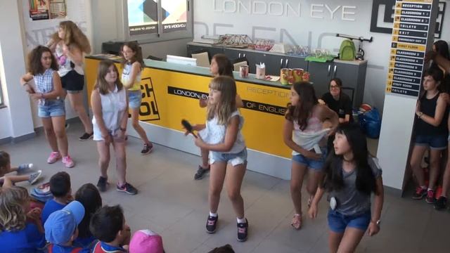 The London Eye School смотреть онлайн
