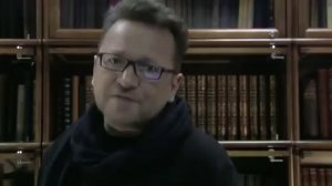 Ко дню Матери...  Она случайно уронила ложку...