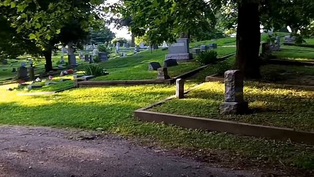 Alton City Cemetery - Alton, IL - Video Documentary смотреть онлайн