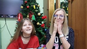 ПРАВДА ИЛИ ДЕЙСТВИЕ. Кира VS Мама Мама танцует