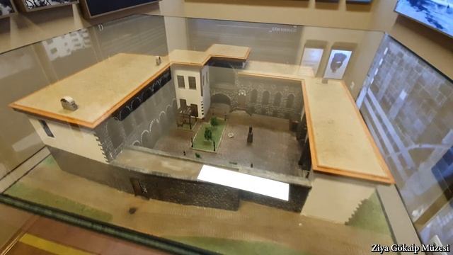 Diyarbakır Gezisi - Bir Günde Diyarbakır'ın Her Yerini Gezmek - Diyarbakır Gezilecek Yer - GAP Turu смотреть онлайн